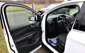 Ford Kuga II SUV 1.5 EcoBoost 150KM 2016 Ford Kuga 1.5 i Tempomat Podgrzewane fotele 1 rok gwarancji w cenie, zdjęcie 9