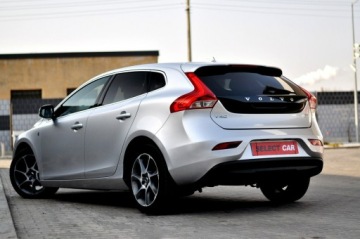 Volvo V40 II Hatchback Facelifting 2.0 D2 120KM 2016 Volvo V40 LiFT Full Led Ocean Race Ledy Digital, zdjęcie 9