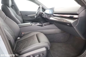BMW Seria 5 G90-91 2026 BMW Seria 5 BMW Seria 5 540d xDrive mHEV M Sport 3.0 Hybryda 286KM, zdjęcie 12