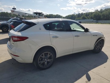 Maserati Levante 2019 Maserati Levante 2019 3.0l 3.0 Benzyna 345KM, zdjęcie 3