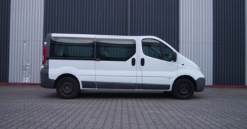 Opel Vivaro A Combi L1 2.0 CDTI 115KM 2011 Opel Vivaro L2H1 Jedyne 100 Tys.Km 1 Wlasciciel - Osoba Prywatna 2.0, zdjęcie 3