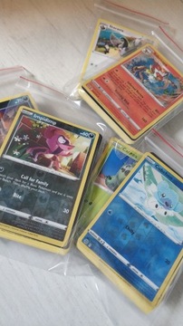 Набор из 60 карточек покемонов, без повторов, оригинал.