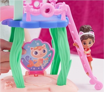 НАБОР GABI CAT HOUSE, БОЛЬШОЙ БАССЕЙН, 2 ФИГУРКИ, РУСАЛКА ГАБИ