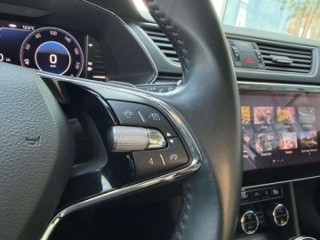 Skoda Superb III Kombi Facelifting 2.0 TDI SCR 200KM 2022 Skoda Superb 2.0TDI 200KM STYLE DSGPodrzewane FoteleNiski PrzebiegKameraFV, zdjęcie 18