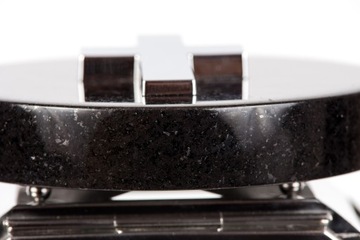 Круглый надгробный фонарь, нержавеющая сталь + гранит.