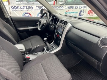 Suzuki Grand Vitara II 2012 Suzuki Grand Vitara 4X4 XENONY NAWIGACJA KLIMATYZACJA GRZANE FOTELE TEMPOM, zdjęcie 7