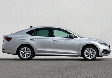 Skoda Octavia IV Liftback 1.5 TSI EVO 150KM 2022 Skoda Octavia Reflektory LED Kamera Keyless Lane Assist Salon PL FVAT, zdjęcie 2