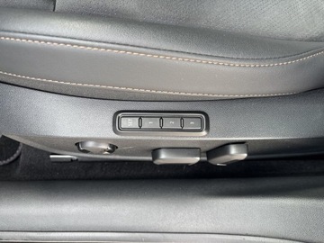 Cupra Formentor Crossover 1.5 TSI 150KM 2024 Cupra Formentor 1.5 eTSI 150 KM 7-biegowa automaty, zdjęcie 11