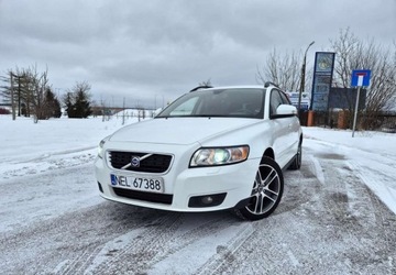 Volvo V50 1.6 DRIVe 109KM 2009 Volvo V50 Volvo V50 1.6D DRIVe Kinetic 1.6 Diesel 109KM, zdjęcie 8