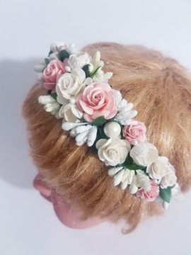 OPASKA KWIATY ECRU+RÓŻ KOMUNIA RÓŻYCZKI