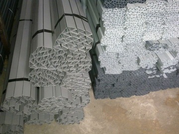 Полоска для фаски треугольная 30х30 мм упаковка. 50м в длину 2,5м