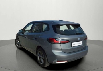 BMW Seria 2 G42-U06 2023 BMW Seria 2 220i 156 KM Led Tempomat Navi Kamera Car Play Indukcja Virtual, zdjęcie 8