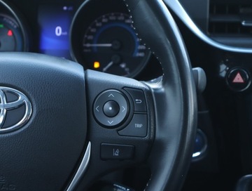 Toyota Auris II Touring Sports Facelifting 1.8 Hybrid 136KM 2017 Toyota Auris Hybrid, Salon Polska, Automat, Klima, zdjęcie 18
