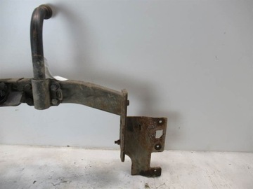 БУКСИРОВОЧНЫЙ КРЮК Chrysler Voyager IV 2.5CRD 01-07