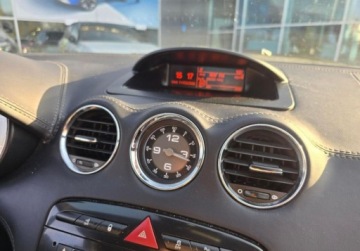 Peugeot RCZ Coupe Facelifting 2.0 HDi 163KM 2014 Peugeot RCZ 2,0 HDI 163KM COUPE - serwisowany 2.0 Diesel 163KM, zdjęcie 17