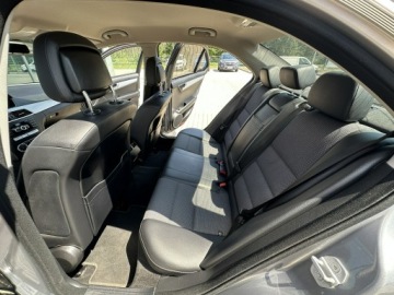 Mercedes Klasa C W204 Limuzyna 1.8 180 CGI BlueEFFICIENCY 156KM 2012 Mercedes C 180 8xAlu Grzany fotel Półskóra, zdjęcie 10