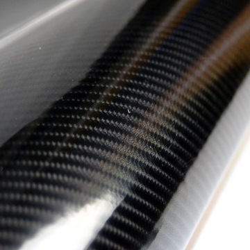 5D CARBON CARBON GLOSS Фольгированный шпон Черный RAKLA 3M x 0,5M