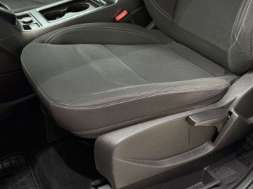 Ford Kuga II SUV Facelifting 2.0 TDCi 150KM 2018 Ford Kuga Titanium Kamera cofania CarPlay KeyLess Nawigacja dostawa, zdjęcie 9