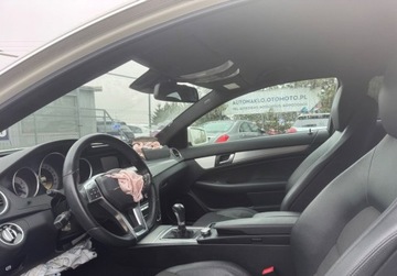 Mercedes Klasa C W204 Limuzyna 1.8 180 CGI BlueEFFICIENCY 156KM 2012 Mercedes-Benz Klasa C Coupe 180 CGI 2012rpakiet AMGserwisowany w ASOpo opl, zdjęcie 4