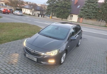 Opel Astra K Sports Tourer 1.6 CDTI 110KM 2016 Opel Astra 1.6 110KM 2xCzujniki Parkowania Kamera Nawigacja 1.6 Diesel, zdjęcie 31
