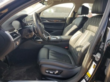 BMW Seria 7 G70 2022 BMW Seria 7 740xi 2022 3.0l 3.0 Benzyna 335KM, zdjęcie 7