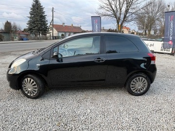Toyota Yaris II Hatchback 5d 1.0 VVT-i 69KM 2009 TOYOTA YARIS Stan perfekcyjny 2009 1.0 Beznyna Tylko 134Tys Km Serwis, zdjęcie 8