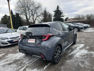 Toyota Yaris IV Hatchback Facelifting 1.5 Hybrid Dynamic Force 130KM 2025 Toyota Yaris Hybrya GR SPORT+VIP SKYVIEW/Salon PL/, zdjęcie 9