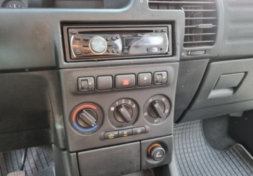 Opel Zafira A 1.6 16V 101KM 2004 Opel Zafira 1,6 Benzyna Klima 7-osob 1.6 Benzyna 100KM, zdjęcie 27