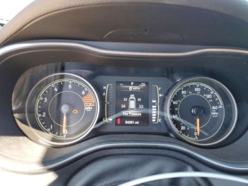 Jeep Cherokee V 2020 Jeep Cherokee 2020r., Latitude, 2.4L, od ubezpieczalni 2.4 Benzyna 187KM, zdjęcie 10