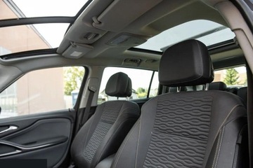 Opel Zafira C Tourer 1.4 Turbo ECOTEC 140KM 2011 Opel Zafira 1.4 T Cosmo 140KM 2011r Możliwy transport pod dom!, zdjęcie 17