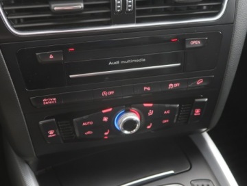 Audi Q5 I SUV Facelifting 2.0 TDI clean diesel 190KM 2015 Audi Q5 2.0 TDI, Salon Polska, 187 KM, 4X4, zdjęcie 11