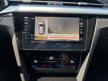 Volkswagen Arteon Fastback Facelifting 2.0 TDI 200KM 2023 Volkswagen Arteon 2.0 TDI 200KM R-Line DSG FV23 Hak DCC Kamer z widokiem 3, zdjęcie 8