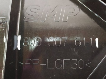 AUDI A4 B9 OSŁONA PŁYTA ZDERZAKA 8W0807611E