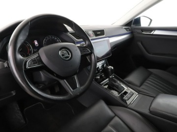Skoda Superb III Kombi 2.0 TSI 280KM 2017 Škoda Superb Skoda Superb 4x4 DSG navi klima auto, zdjęcie 13