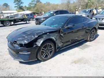 Ford Mustang VI Fastback Facelifting 5.0 Ti-VCT 450KM 2022 Ford Mustang Gt Premium Fastback 2022 5.0 Benzyna 450KM, zdjęcie 1