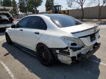 Mercedes Klasa C W205 2015 Mercedes-Benz Klasa C 63 AMG-S 2015 4.0l 4.0 Benzyna 503KM, zdjęcie 1