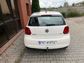 Volkswagen Polo V Hatchback 5d 1.6 TDI-CR DPF 90KM 2011 Volkswagen Polo 1.6 diesel 90 KM zarejestrowany w PL zadbany mozliwa z, zdjęcie 5