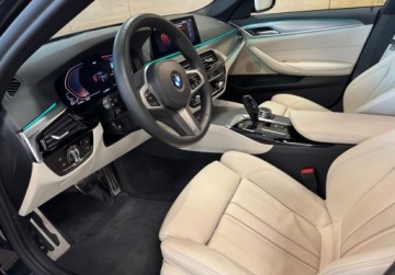 BMW Seria 5 G30-G31 Limuzyna 520d 190KM 2019 BMW Seria 5 Xdrive salon Polska ASO R-CARS Warszawa 2.0 Diesel 190KM, zdjęcie 12