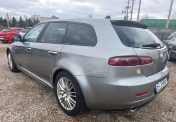 Alfa Romeo 159 Sportwagon 2.0 JTDM 16v 170KM 2010 Alfa Romeo 159 Alfa Romeo 159 2.0 JTDM 16V DPF Turismo 2.0 Diesel 170KM, zdjęcie 3