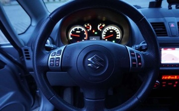 Suzuki SX4 I Hatchback Facelifting 2.0 DDiS 135KM 2012 Suzuki SX4 Zarejestrowany Navi Klimatronik 4x4 Tempomat Keyless Go 2.0, zdjęcie 18