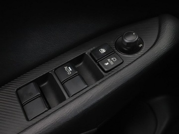 Mazda CX-3 Crossover Facelifting 2.0 Skyactiv-G 121KM 2018 Mazda CX-3 klima auto kamera i czujniki parkowania, zdjęcie 35