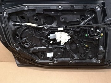 DVEŘE LEVÉ ZADNÍ MERCEDES W222 MAYBACH 197