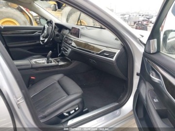 BMW Seria 7 G11-G12 2020 BMW Seria 7 2020 BMW 7 Series 750i xDrive Sedan 4.4 Benzyna 523KM, zdjęcie 6