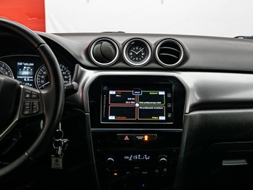Suzuki Vitara III SUV Facelifting 1.4 BoosterJet 140KM 2019 SUZUKI Vitara 1.4 BoosterJet 4WD Suv 140KM 2019, zdjęcie 15