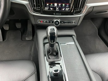 Volvo V90 II Kombi 2.0 D4 190KM 2017 Volvo V90 2.0 D4 190 KM Full LED Skóry FV23%, zdjęcie 20