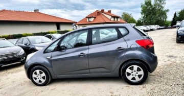 Kia Venga Mikrovan 1.6 DOHC CVVT 125KM 2010 Kia Venga 1.6 BENZYNA KLIMA PARKTRONIC super okazja polecamy 1.6, zdjęcie 18