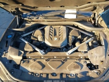 BMW X6 G06 2022 BMW X6 2022r., 4x4, 4.4L 4.4 Benzyna 523KM, zdjęcie 11