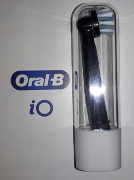 Электрическая зубная щетка Oral-B iO 7 Black