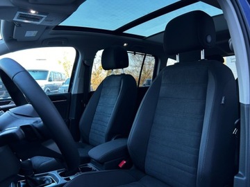 Volkswagen Touran III 1.5 TSI EVO 150KM 2025 Volkswagen Touran Highline 1.5 TSI 150 KM 7 miejsc, zdjęcie 5