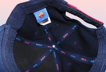 CZAPKA Z DASZKIEM FC BARCELONA BARCA CROSS 22/23